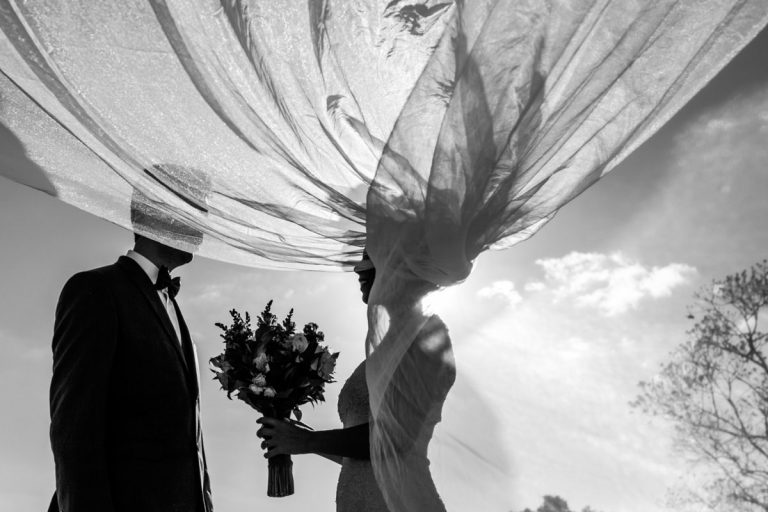 Ensaio Pos Casamento Fabiola e Felipe realizado em Ouro Preto e registrado pela VOAL fotografia de casamento Ouro Preto.